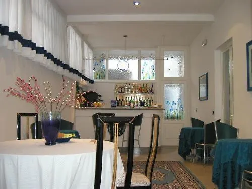 雷克斯酒店 酒店