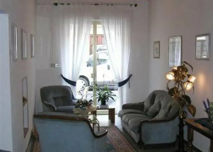 雷克斯酒店 酒店 2*